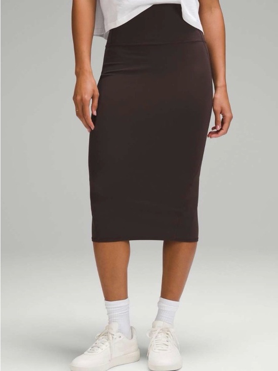 lululemon athletica Dresses & Skirts - Lululemon - Nulu Slim Fit High Rise Skirt - Size 8 or 12 - NWT